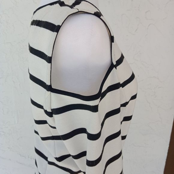 GABBY SKYE Striped Draped Sleeve Cold Shoulder Casual Dress Size 12 - Picture 8 of 9